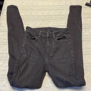 American Eagle black denim super high-rise jegging